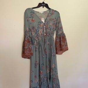 Willow and Clay floral maxi dress size L